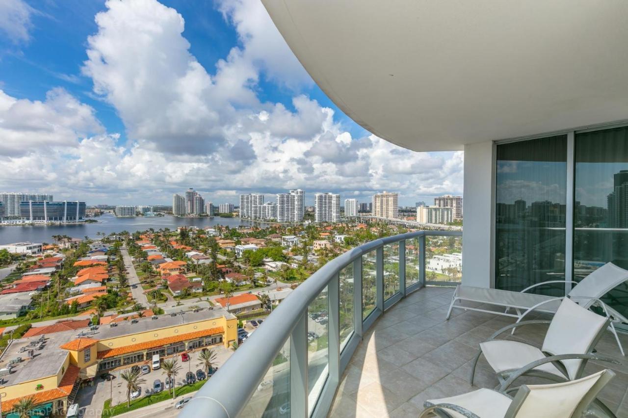 Ocean View 25Th Floor At Marenas Beach Resort By Ammosfl Маямі-Біч Екстер'єр фото